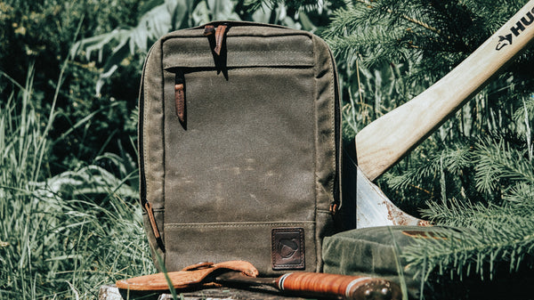 best men's travel sling backpacks Cool One Strap Backpack 14'' Laptop Large Bag For Men 9L Sp iwalletsmen Water bottle can be put in the side pocket TUDEQU Large Sling Bag for